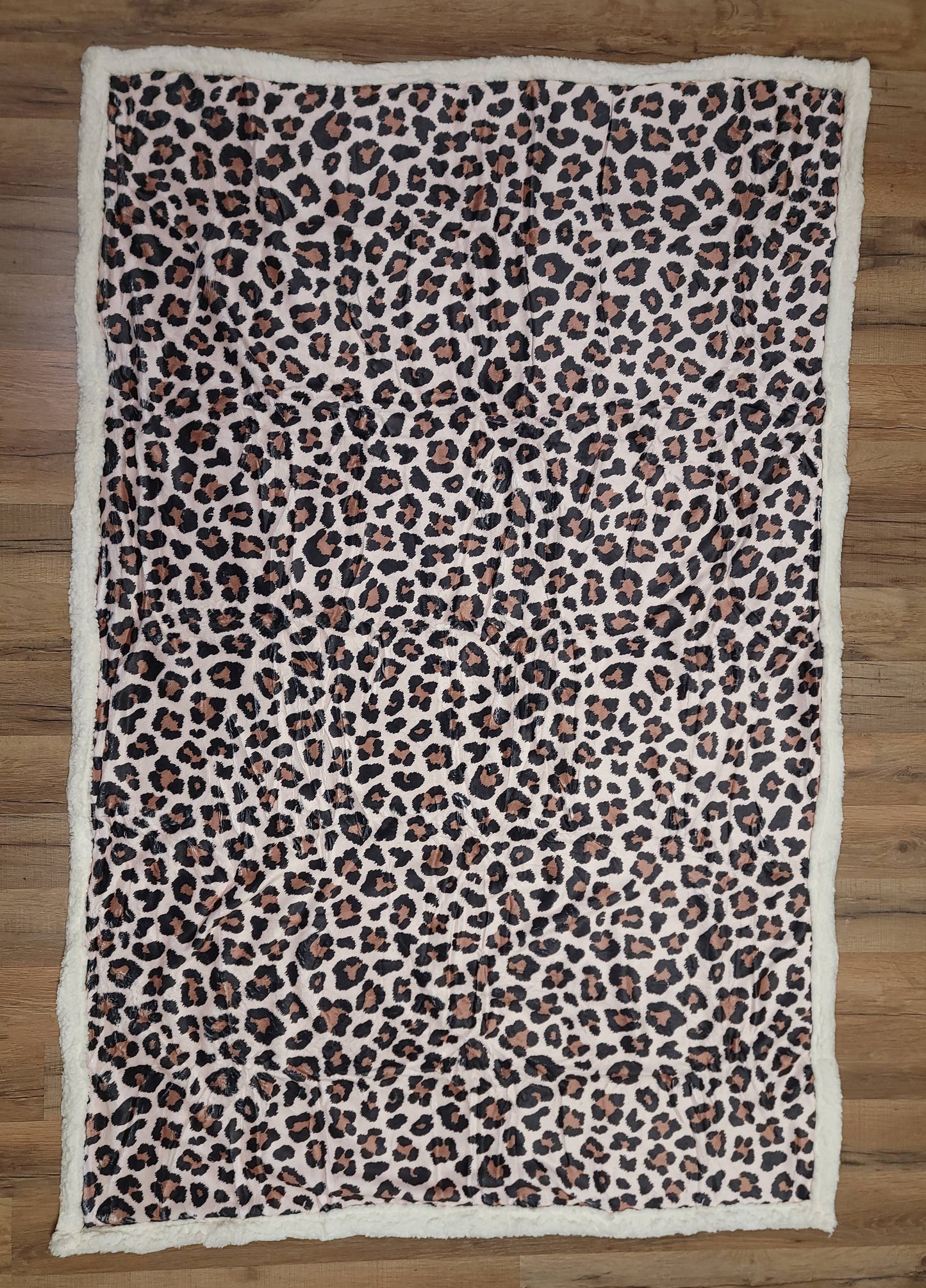 Oversized Sherpa Lined Pet Blanket Leopard Print 40" x 60"